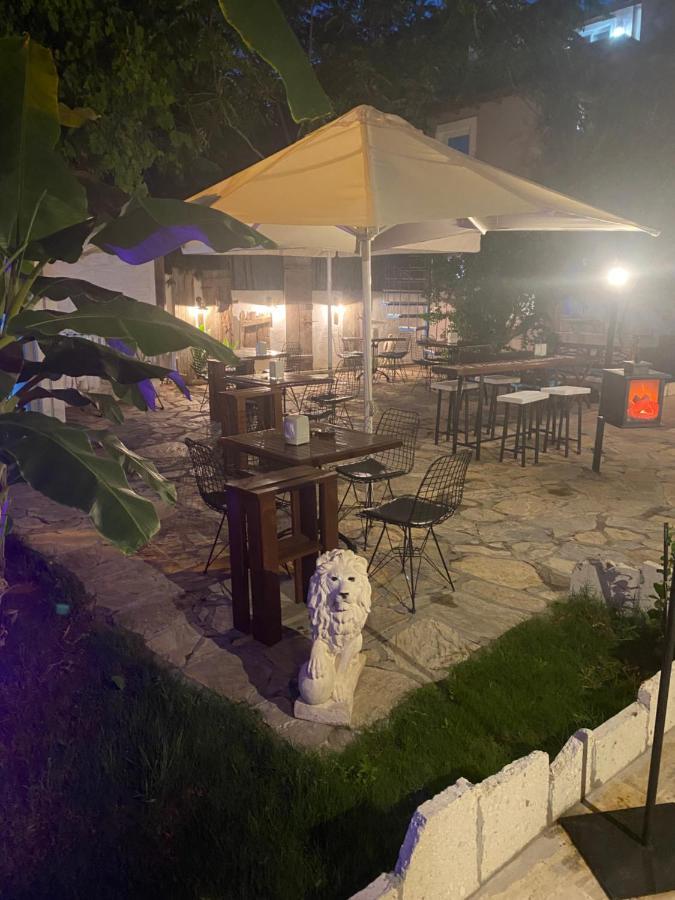 Mavi Butik Apart Çeşme Exterior foto
